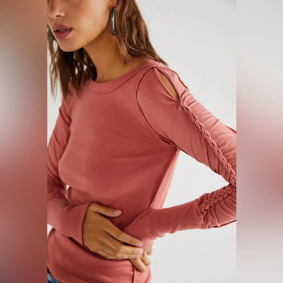 NWT We the Free (Free People) Daisy Chain Cuff Sunsand Size XL - Picture 1 of 9